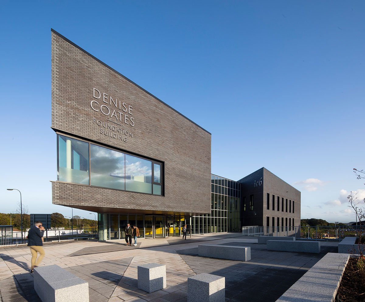 keele-university-innovation-hub-1200px